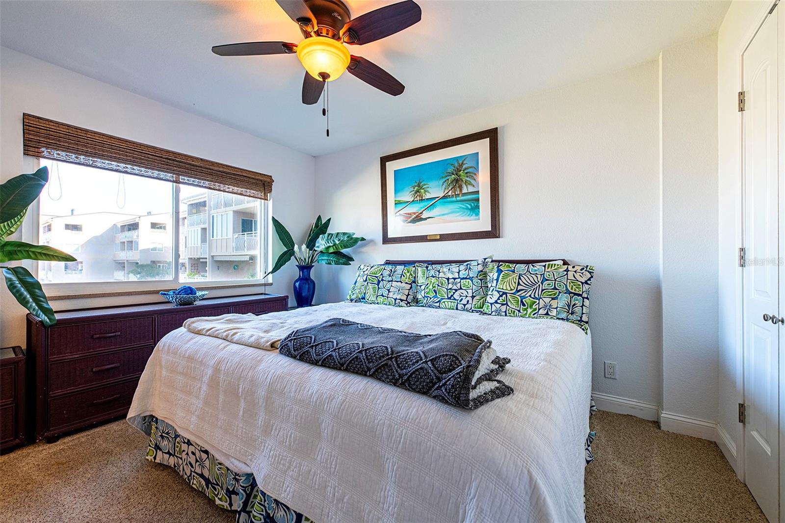 Image 11 of 33 For 1060 Pinellas Bayway S 106