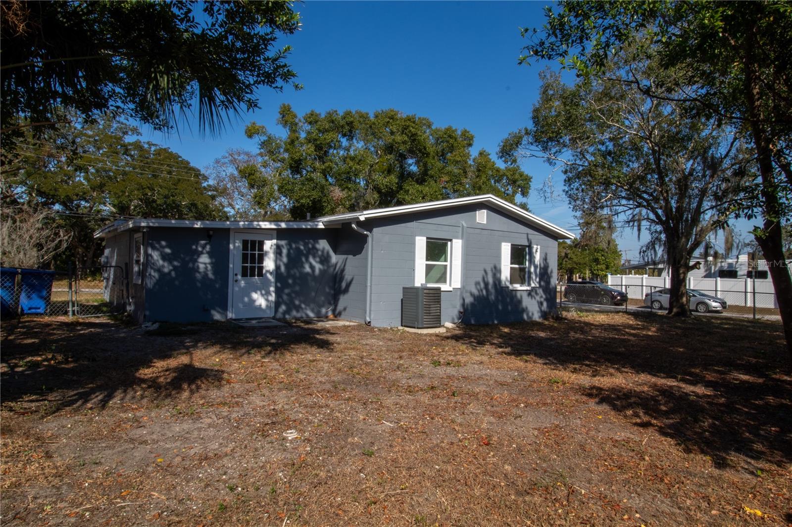 Image 18 of 20 For 8805 Temple Park Drive