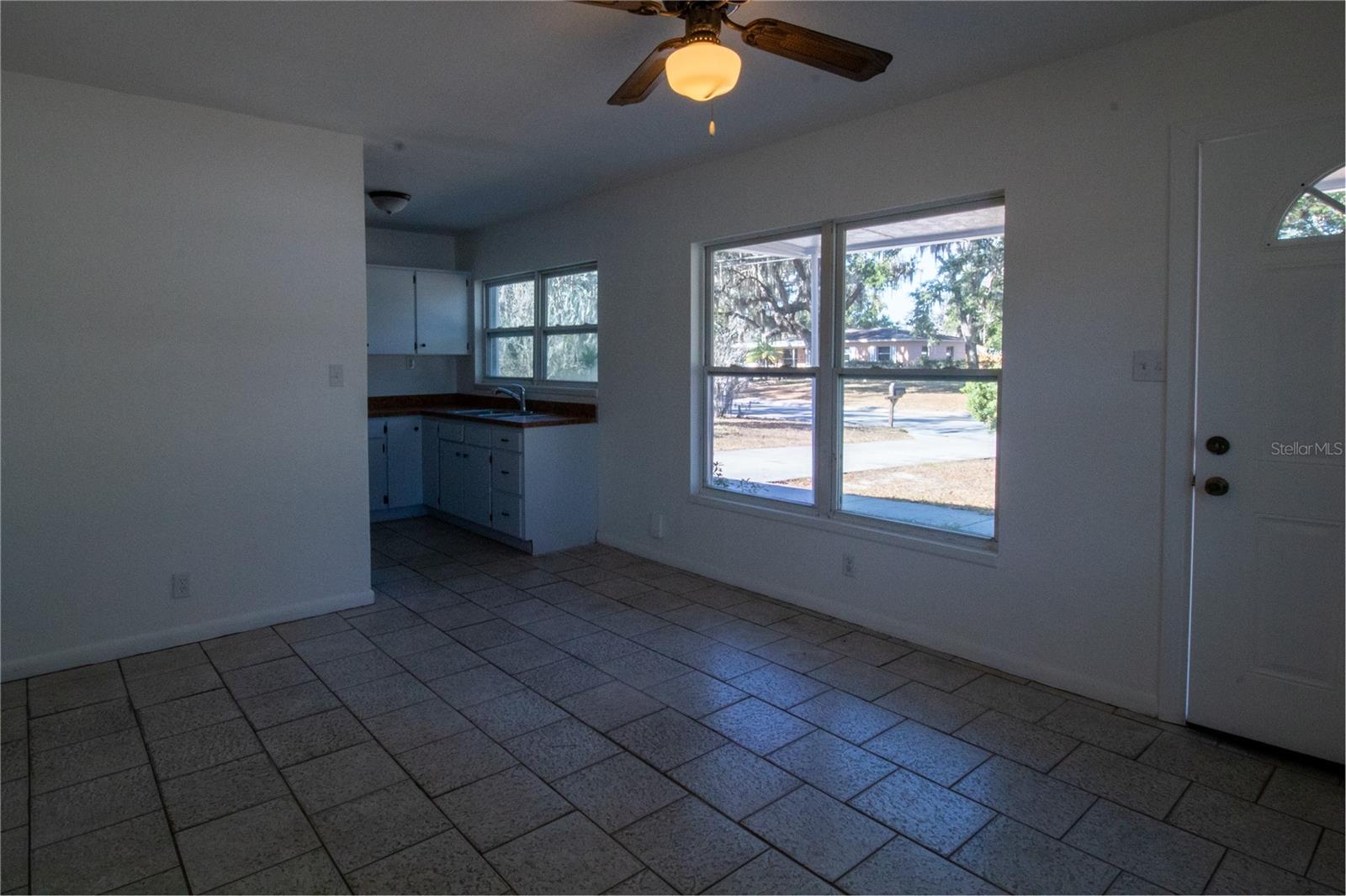 Image 5 of 20 For 8805 Temple Park Drive