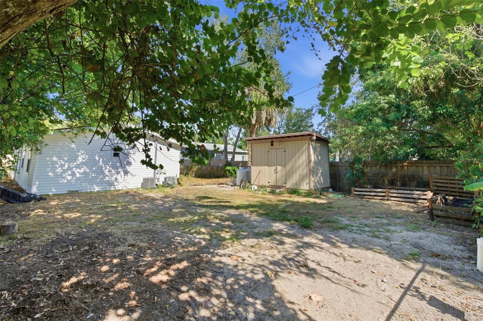 Image 28 of 39 For 4024 43rd Avenue N