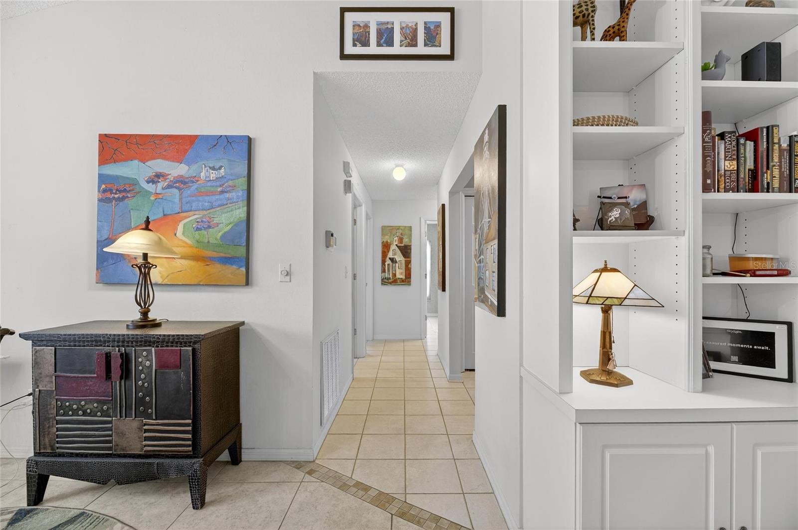 Listing photo id 15 for 2307 Platinum Drive