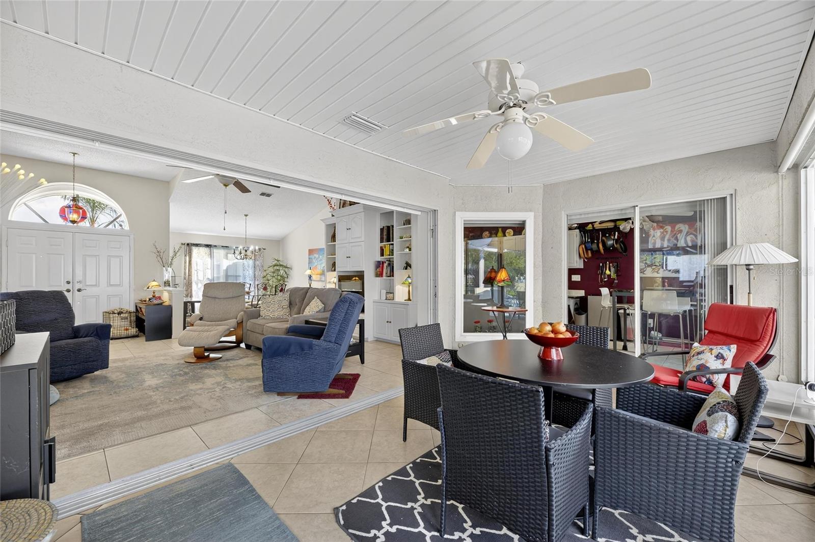 Listing photo id 29 for 2307 Platinum Drive