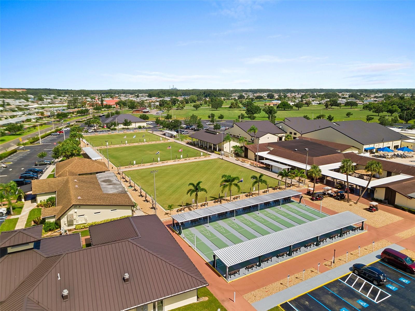 Listing photo id 53 for 2307 Platinum Drive