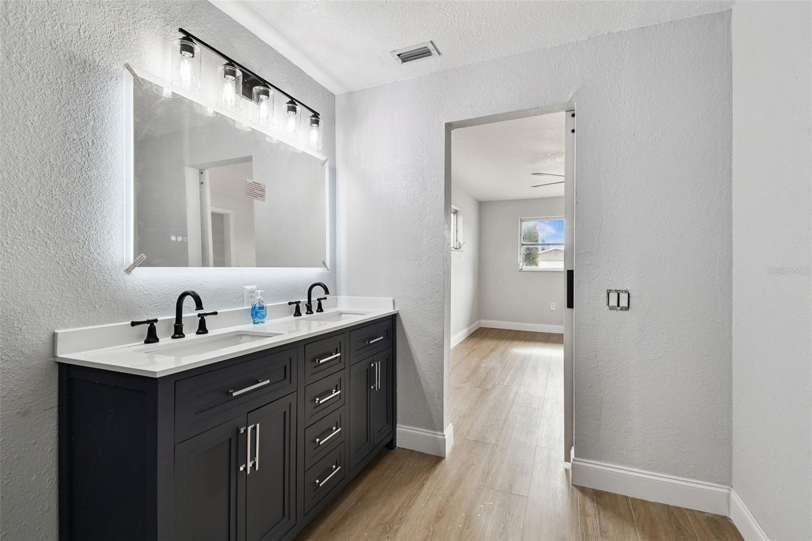 Image 20 of 48 For 369 Westwinds Drive