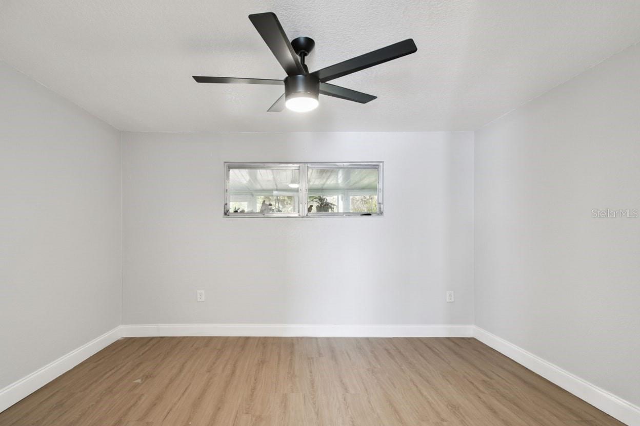 Image 22 of 48 For 369 Westwinds Drive