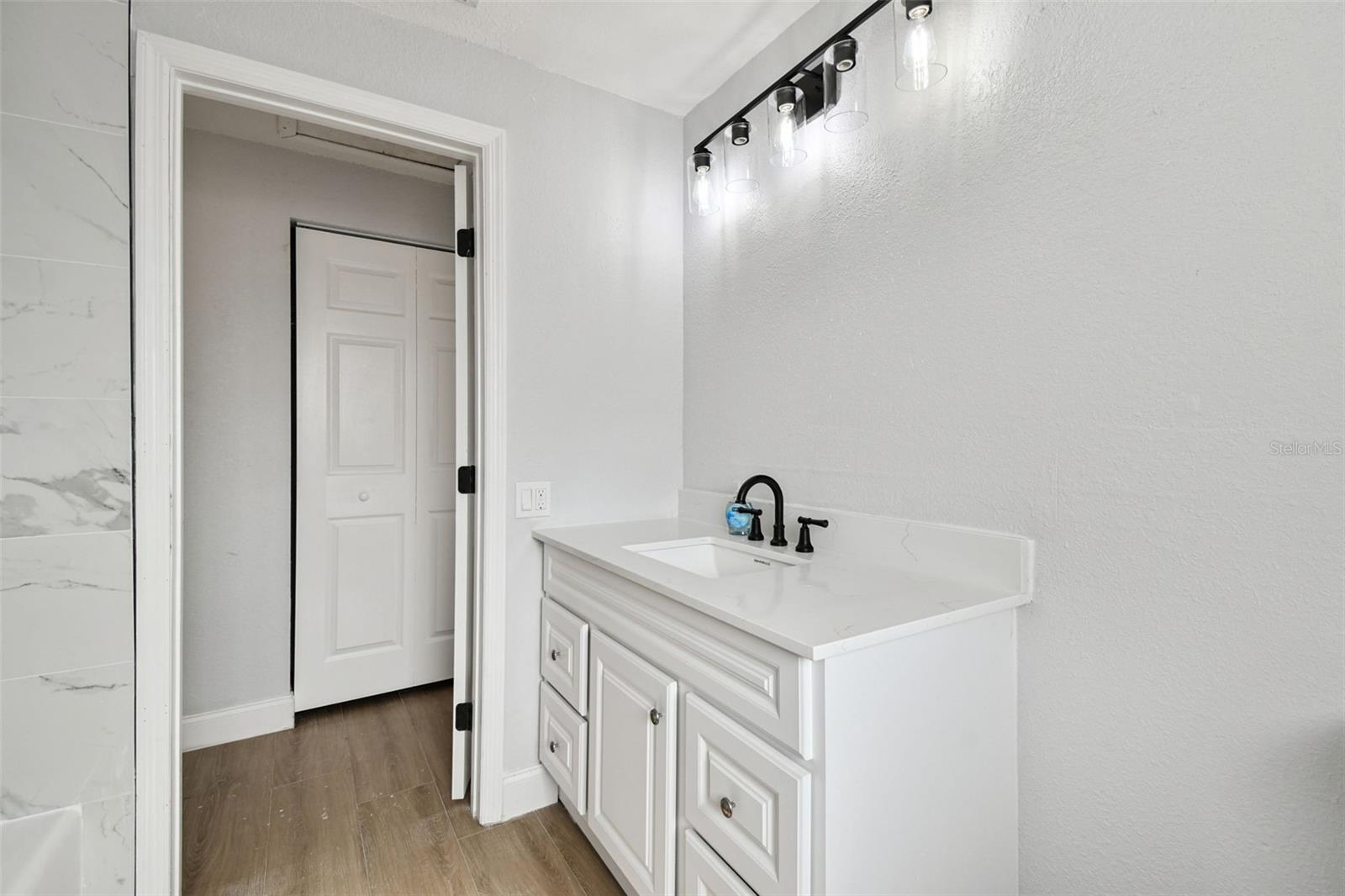 Image 26 of 48 For 369 Westwinds Drive