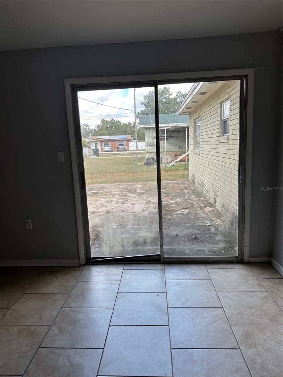 Image 5 of 23 For 952 We Do Wee Court