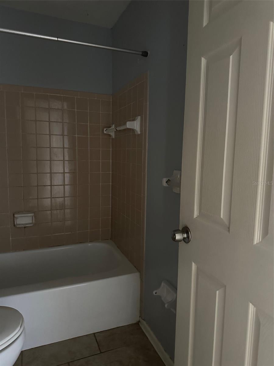 Image 8 of 23 For 952 We Do Wee Court