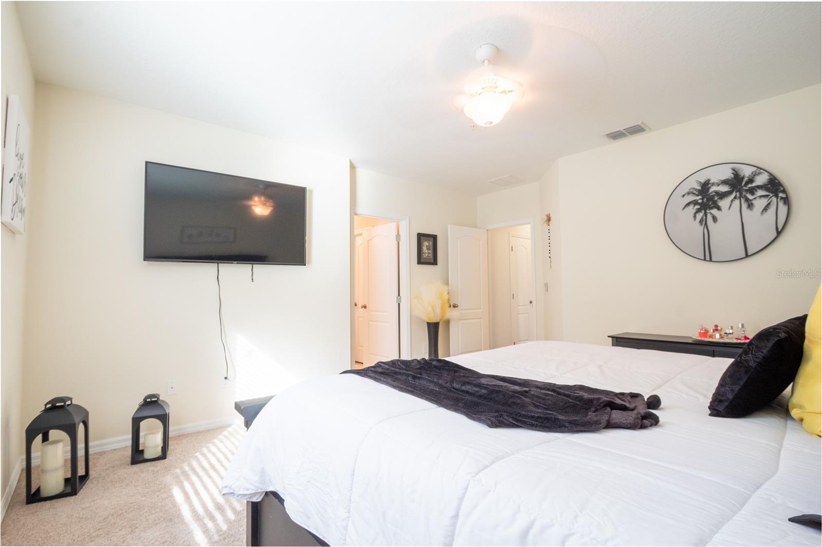 Image 13 of 23 For 3649 Seneca Club Loop C