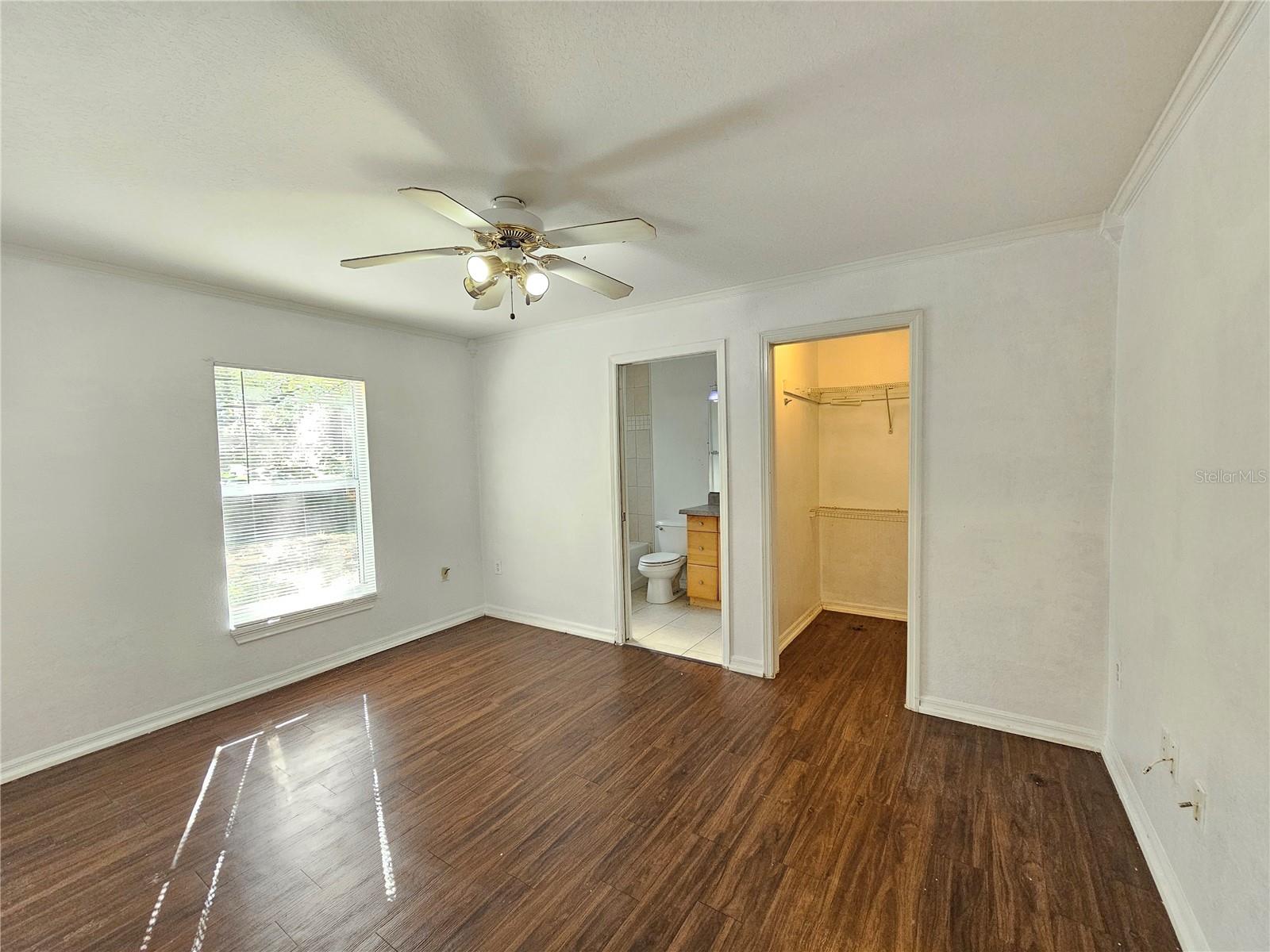 Image 10 of 20 For 2746 Smithtown Drive