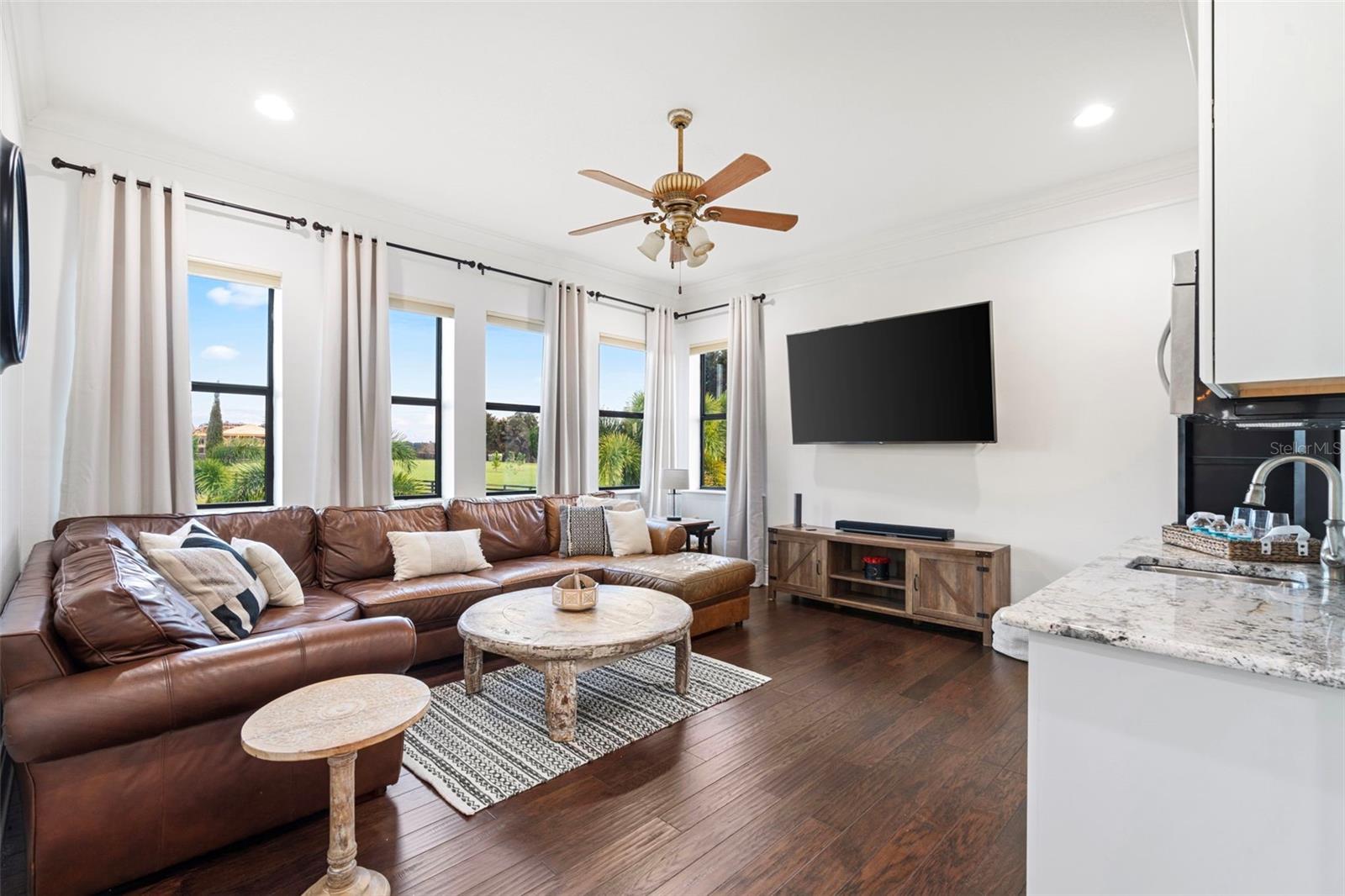 Image 33 of 83 For 10603 Low Oak Terrace