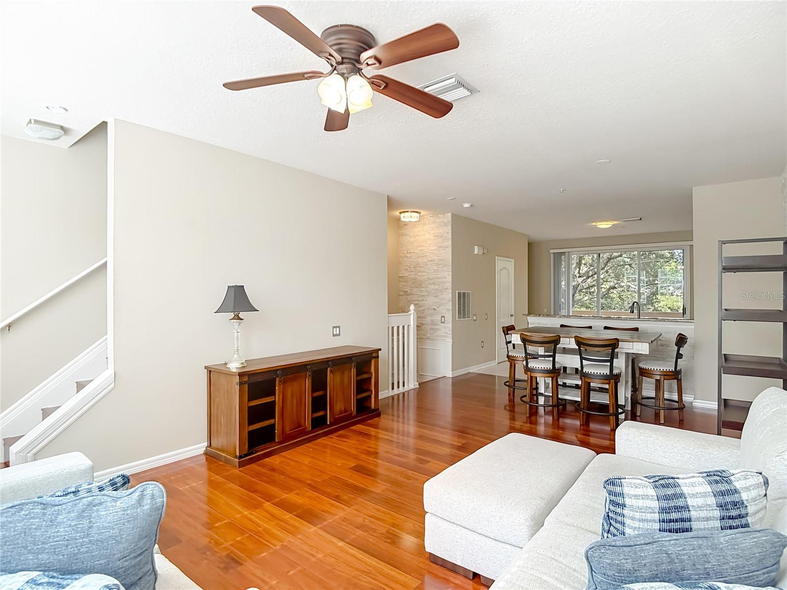 Image 4 of 19 For 3133 Bayshore Oaks Drive