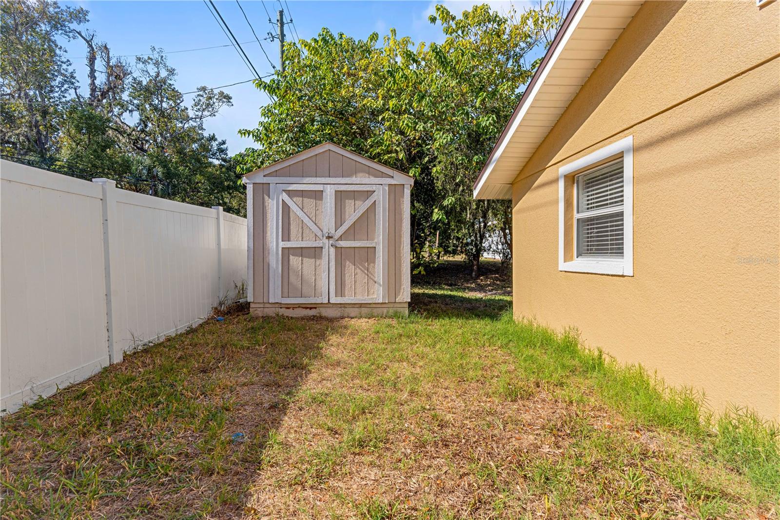 Image 29 of 32 For 8623 Parkway Circle