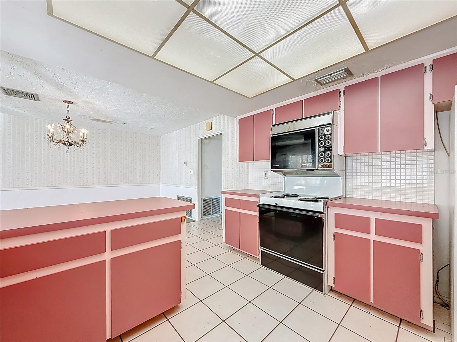 Image 37 of 61 For 1135 81st Street S