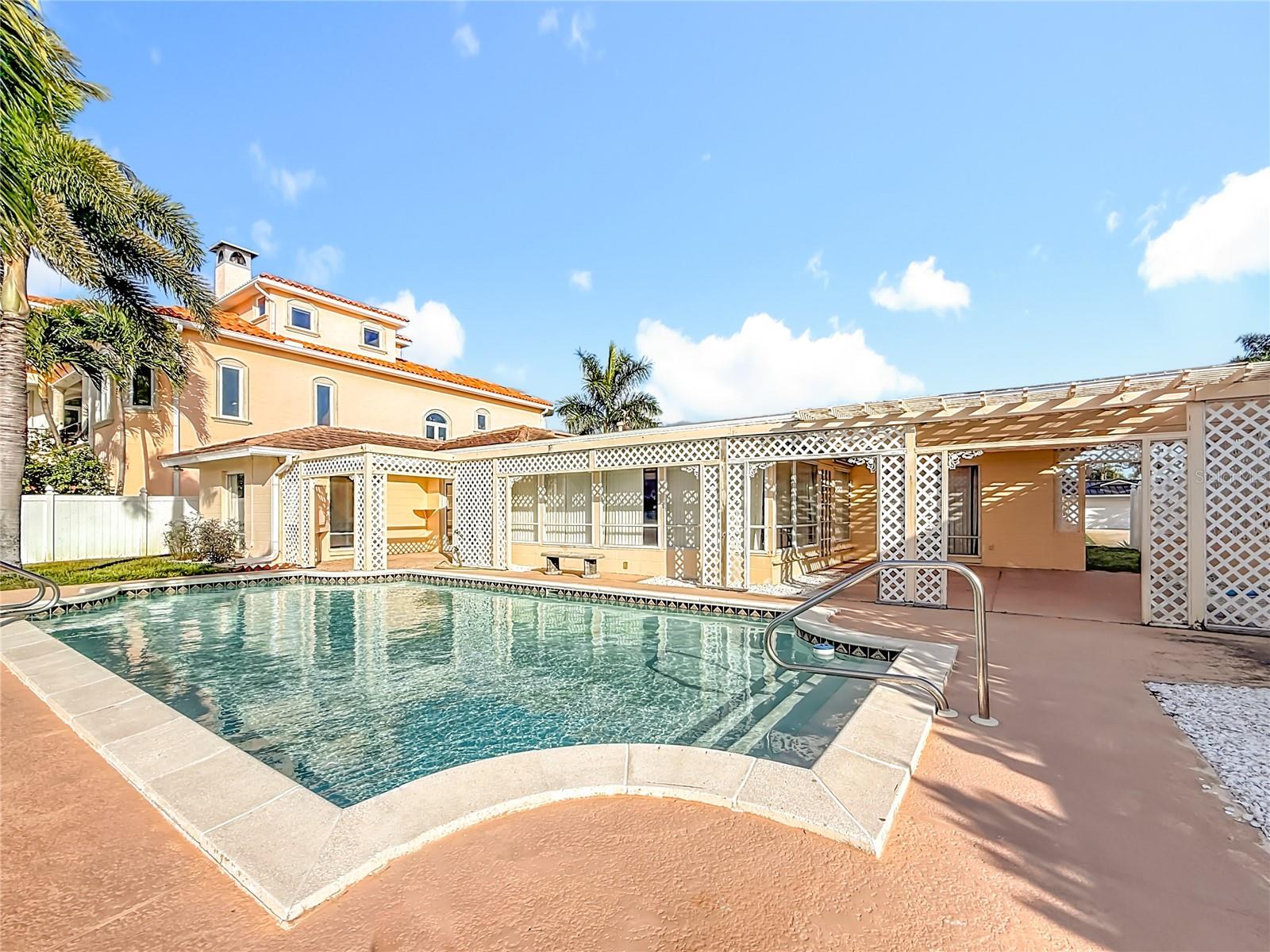 Image 43 of 61 For 1135 81st Street S