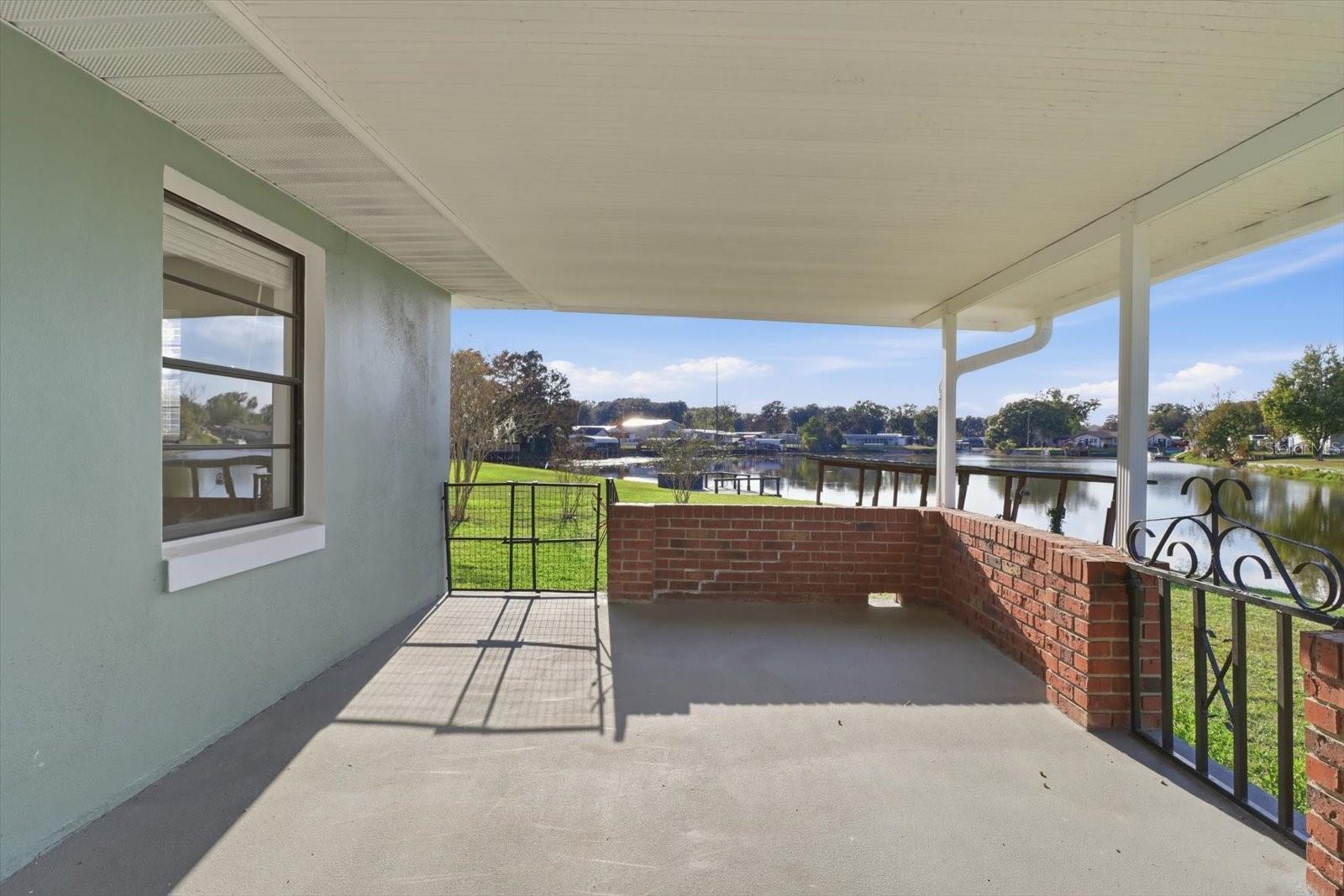 Image 18 of 37 For 10256 Pike Drive