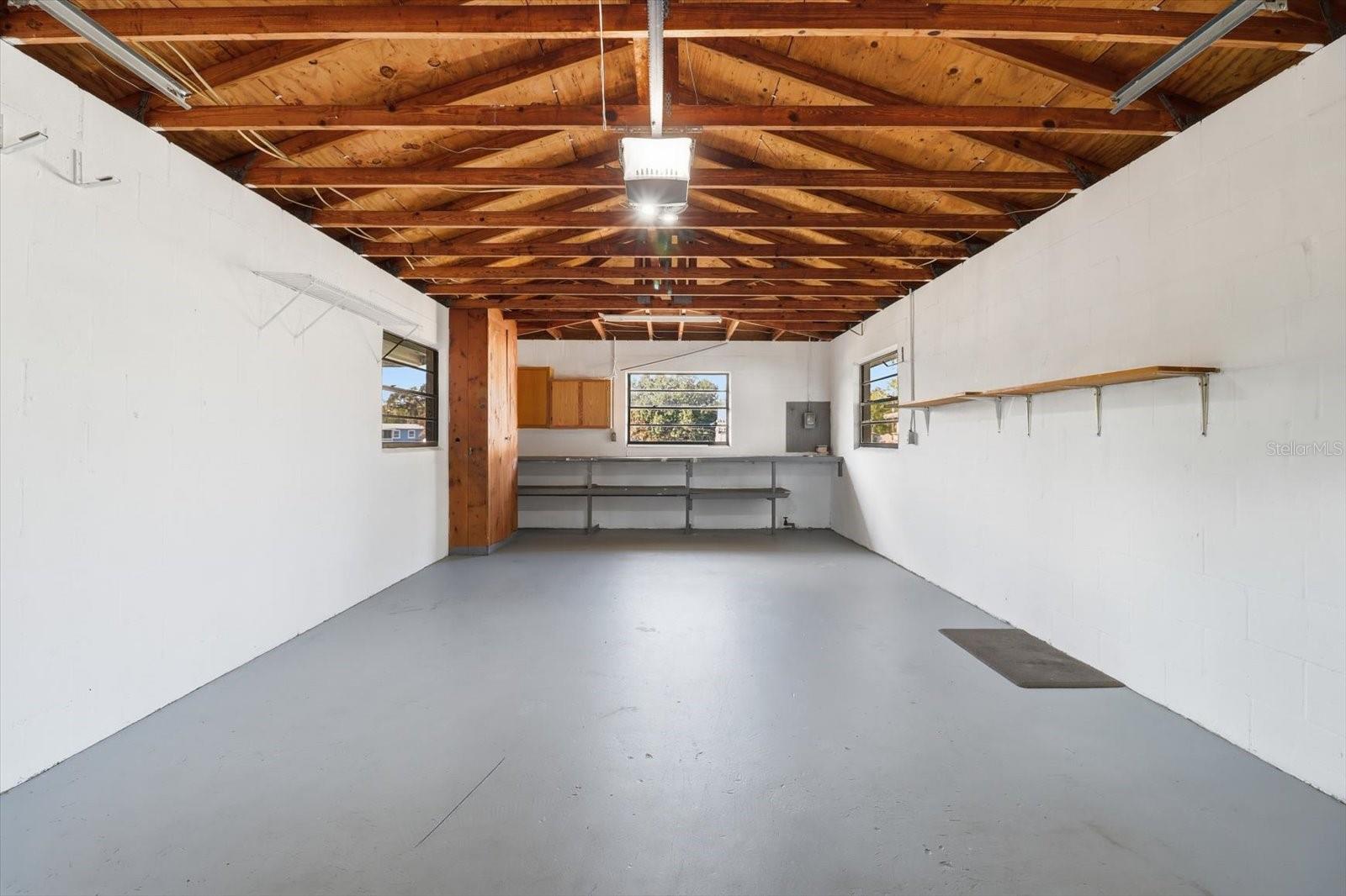 Image 28 of 37 For 10256 Pike Drive