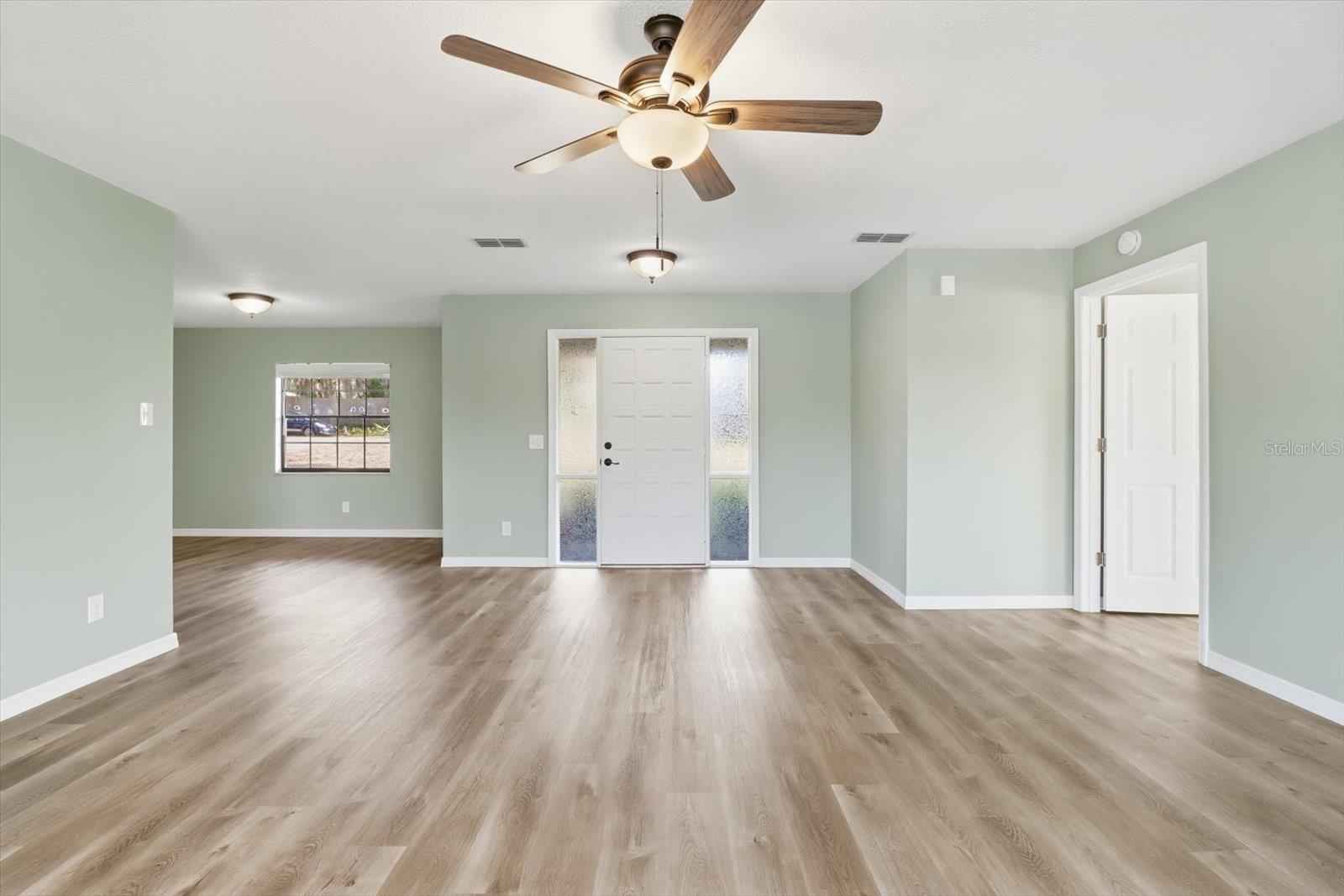 Image 8 of 37 For 10256 Pike Drive