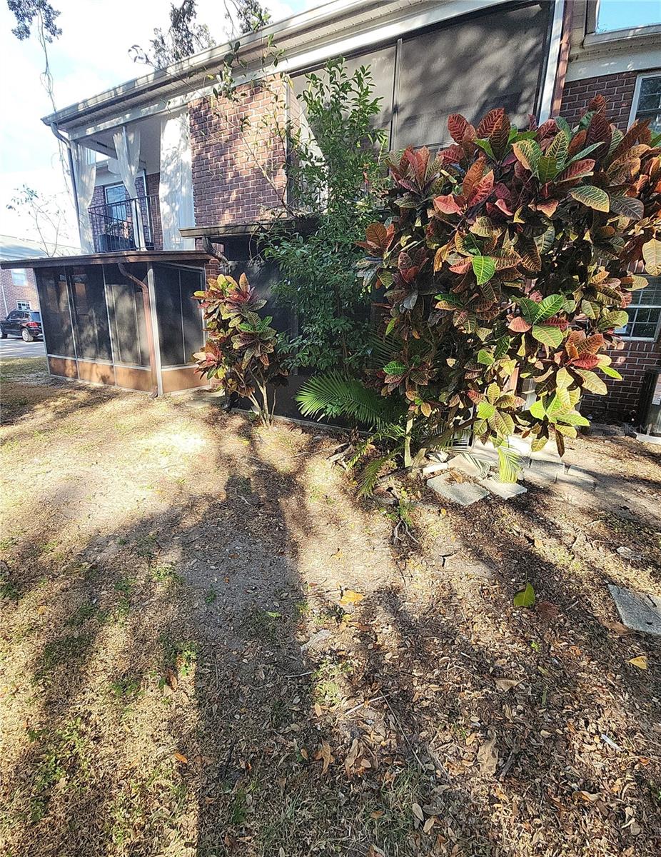 Image 14 of 47 For 8370 13th Street N A