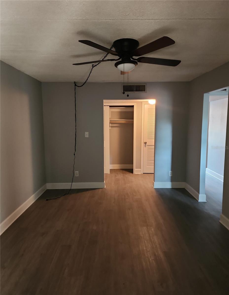 Image 6 of 47 For 8370 13th Street N A