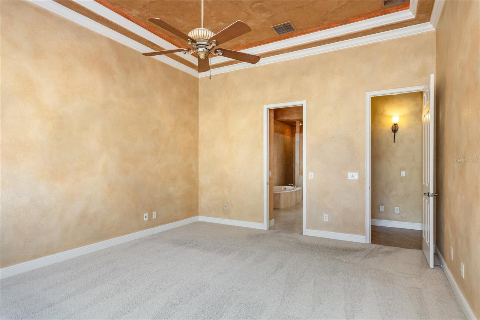 Image 14 of 28 For 8142 Via Rosa