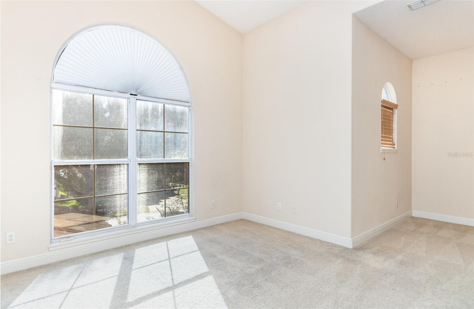 Image 20 of 28 For 8142 Via Rosa