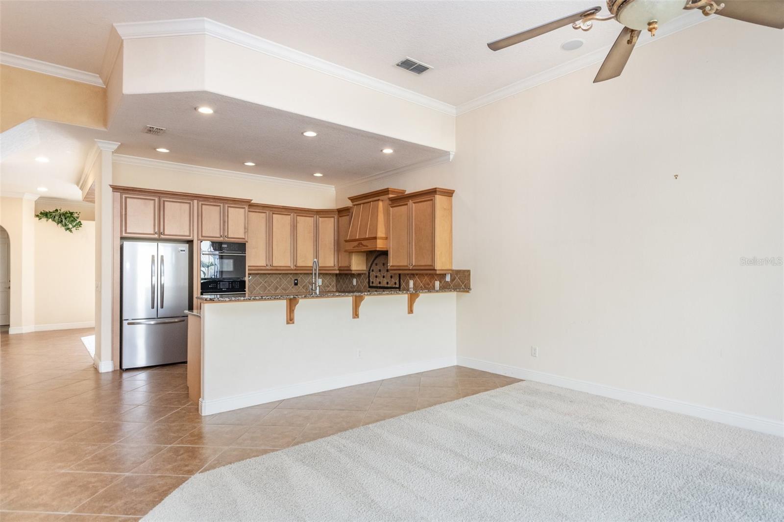 Image 8 of 28 For 8142 Via Rosa