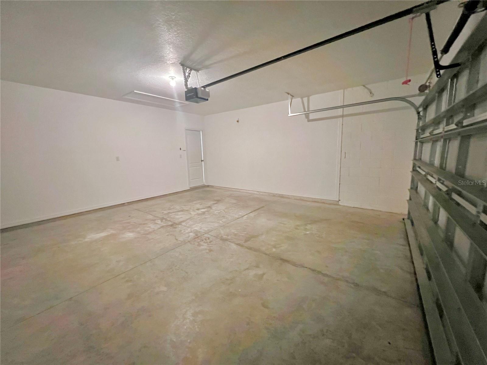 Image 19 of 23 For 14602 Potterton Circle