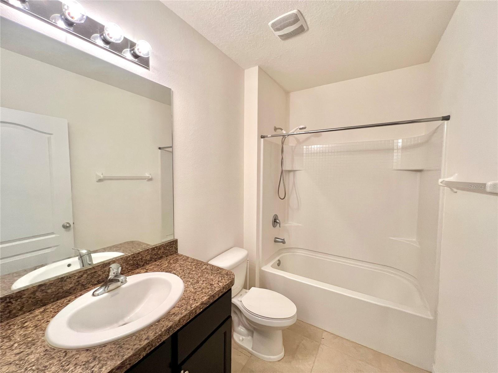 Image 7 of 23 For 14602 Potterton Circle