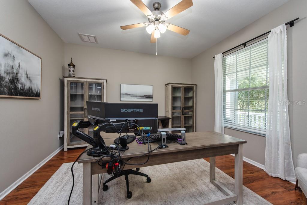 Image 13 of 44 For 2525 Cross More Street