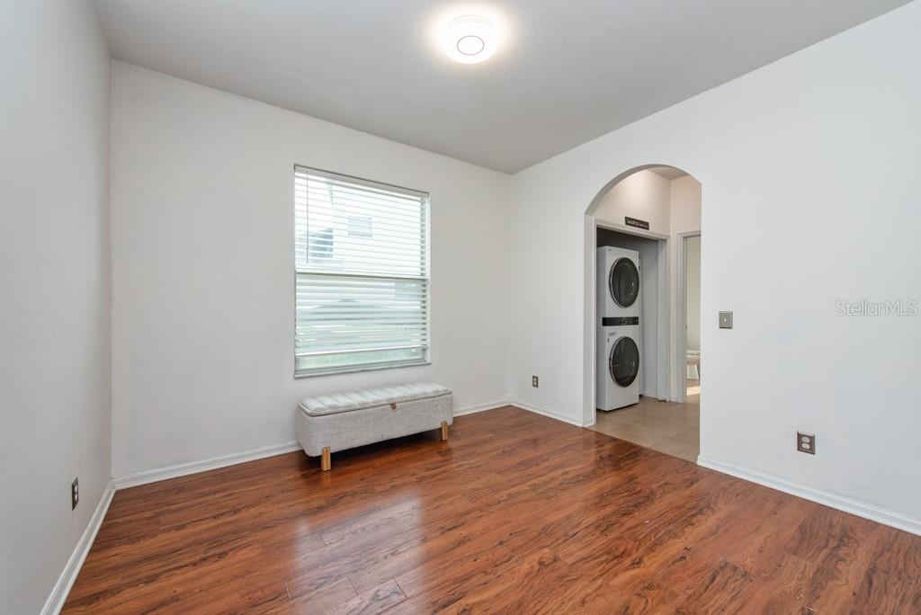 Image 15 of 44 For 2525 Cross More Street