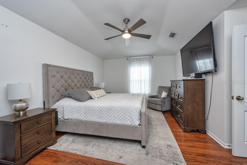 Image 22 of 44 For 2525 Cross More Street