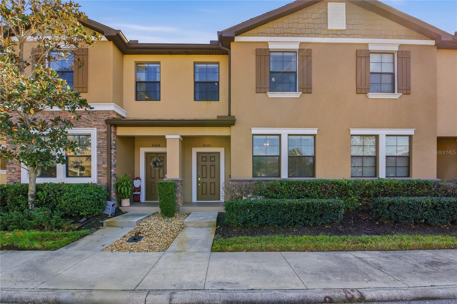 Details for 4320 Fennwood Court, WESLEY CHAPEL, FL 33543