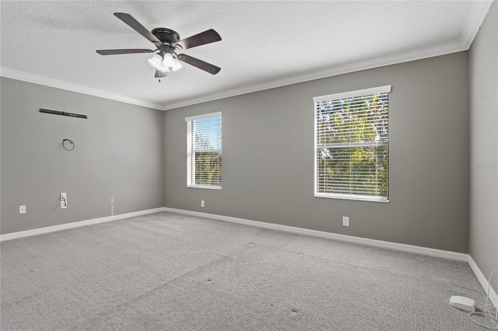 Listing photo id 28 for 4320 Fennwood Court