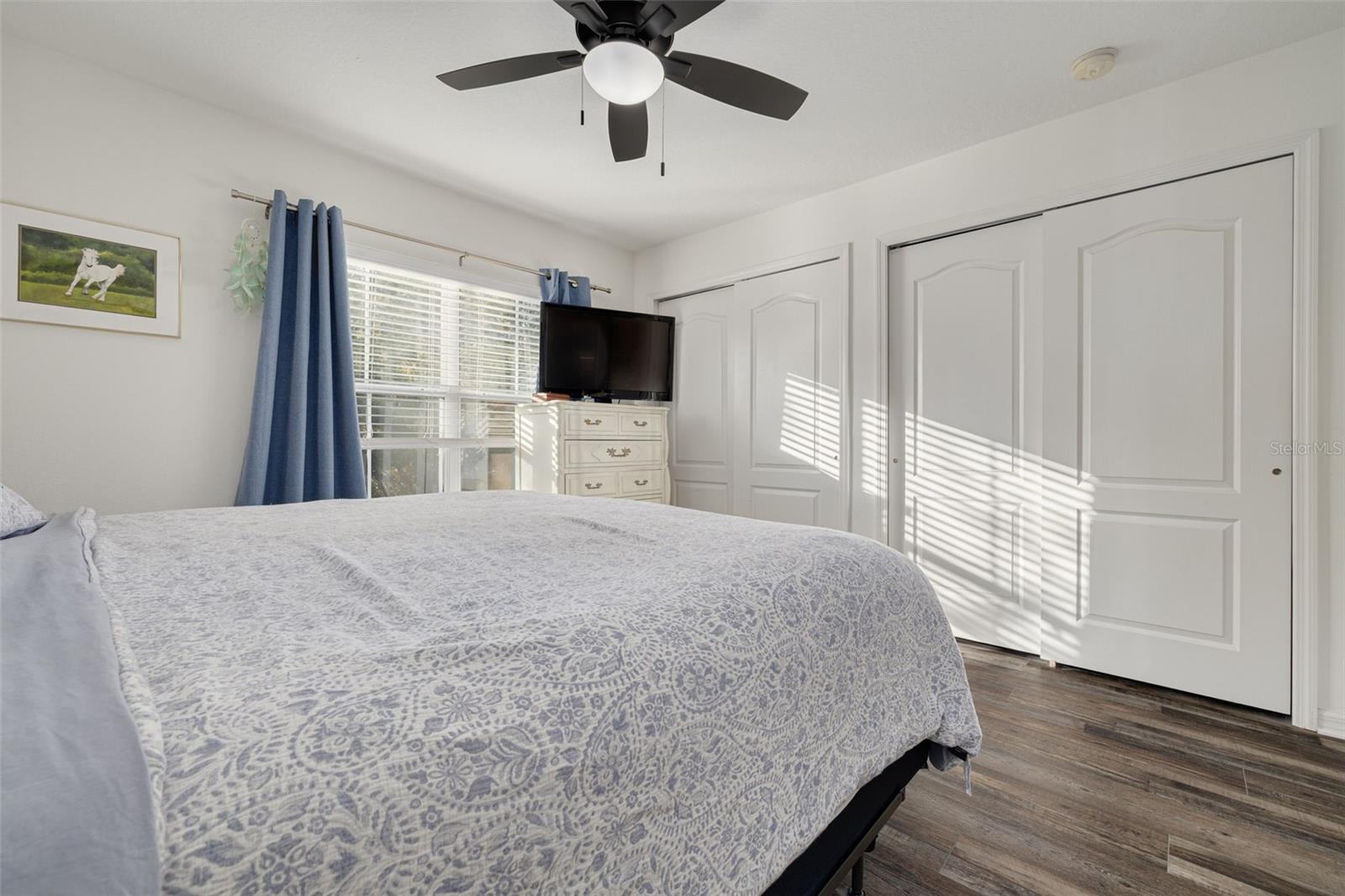 Listing photo id 10 for 2096 Sun Down Drive