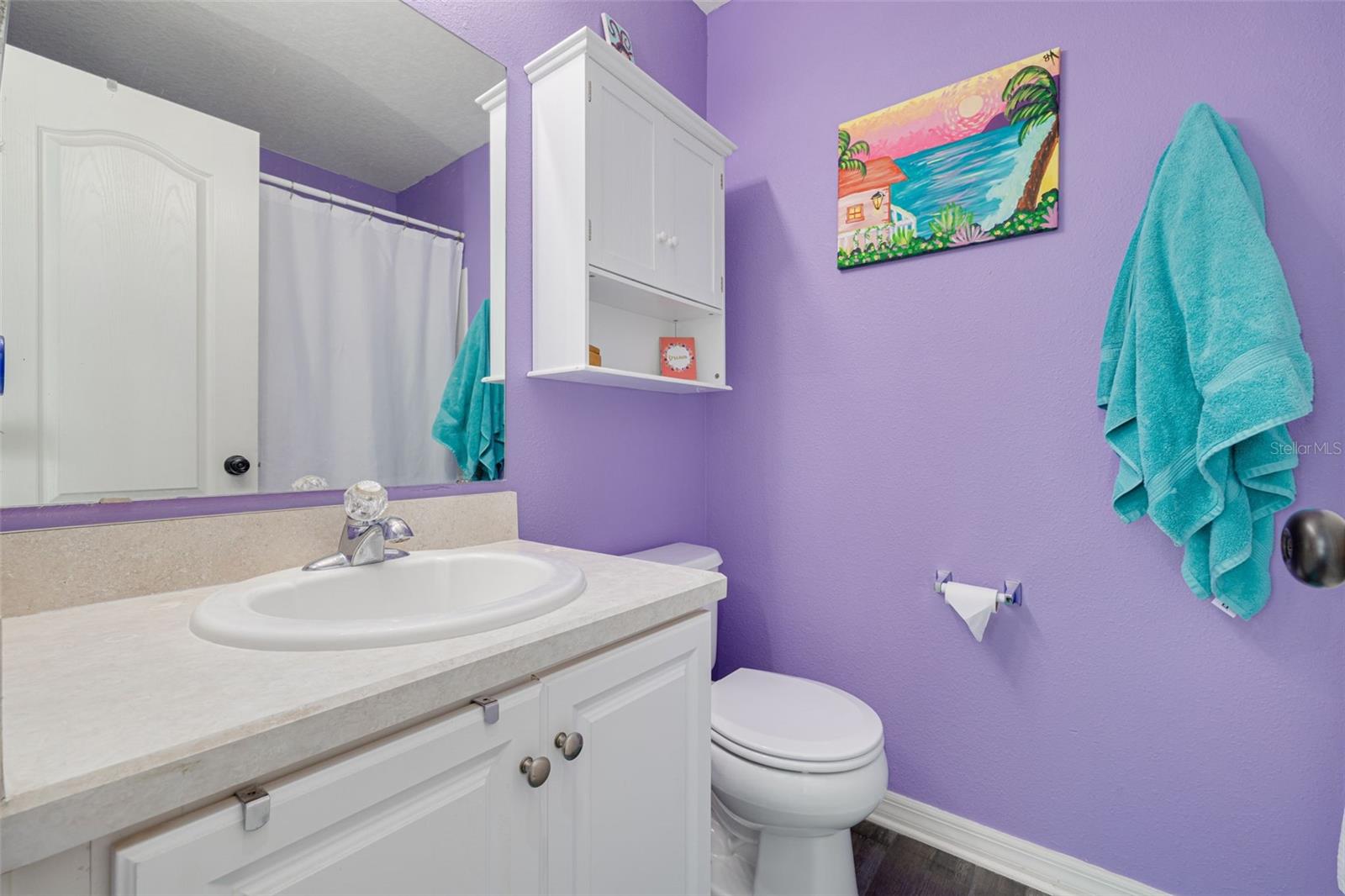 Listing photo id 13 for 2096 Sun Down Drive