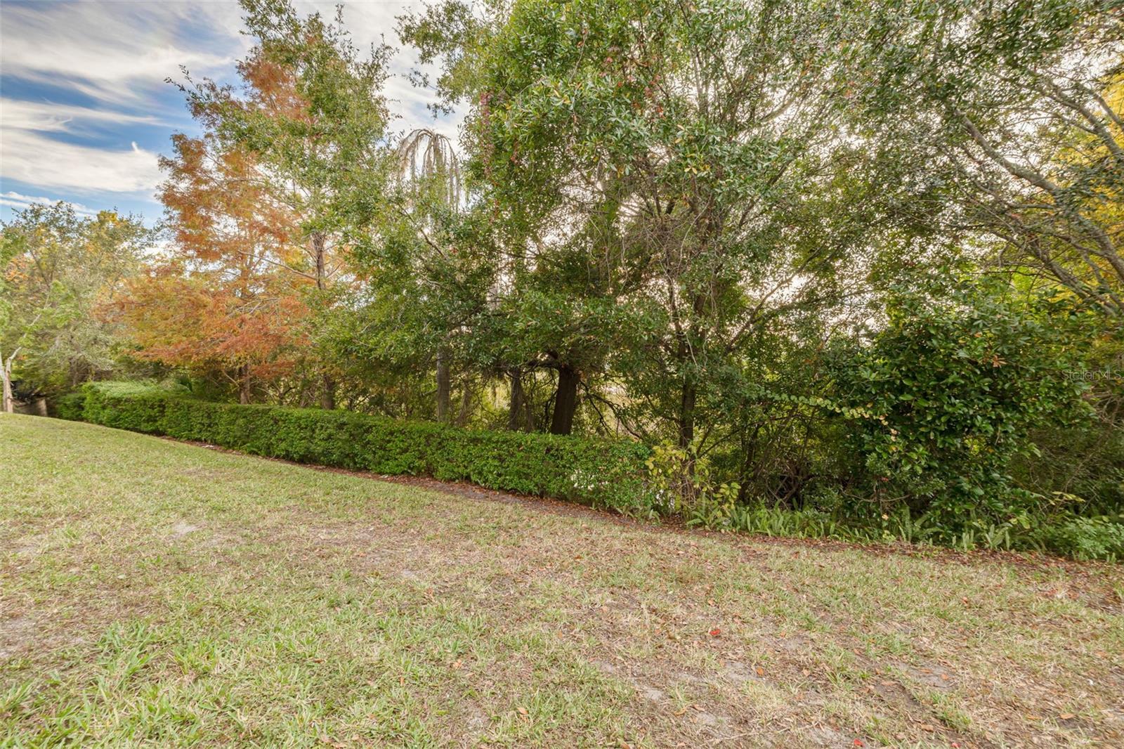 Listing photo id 20 for 2096 Sun Down Drive