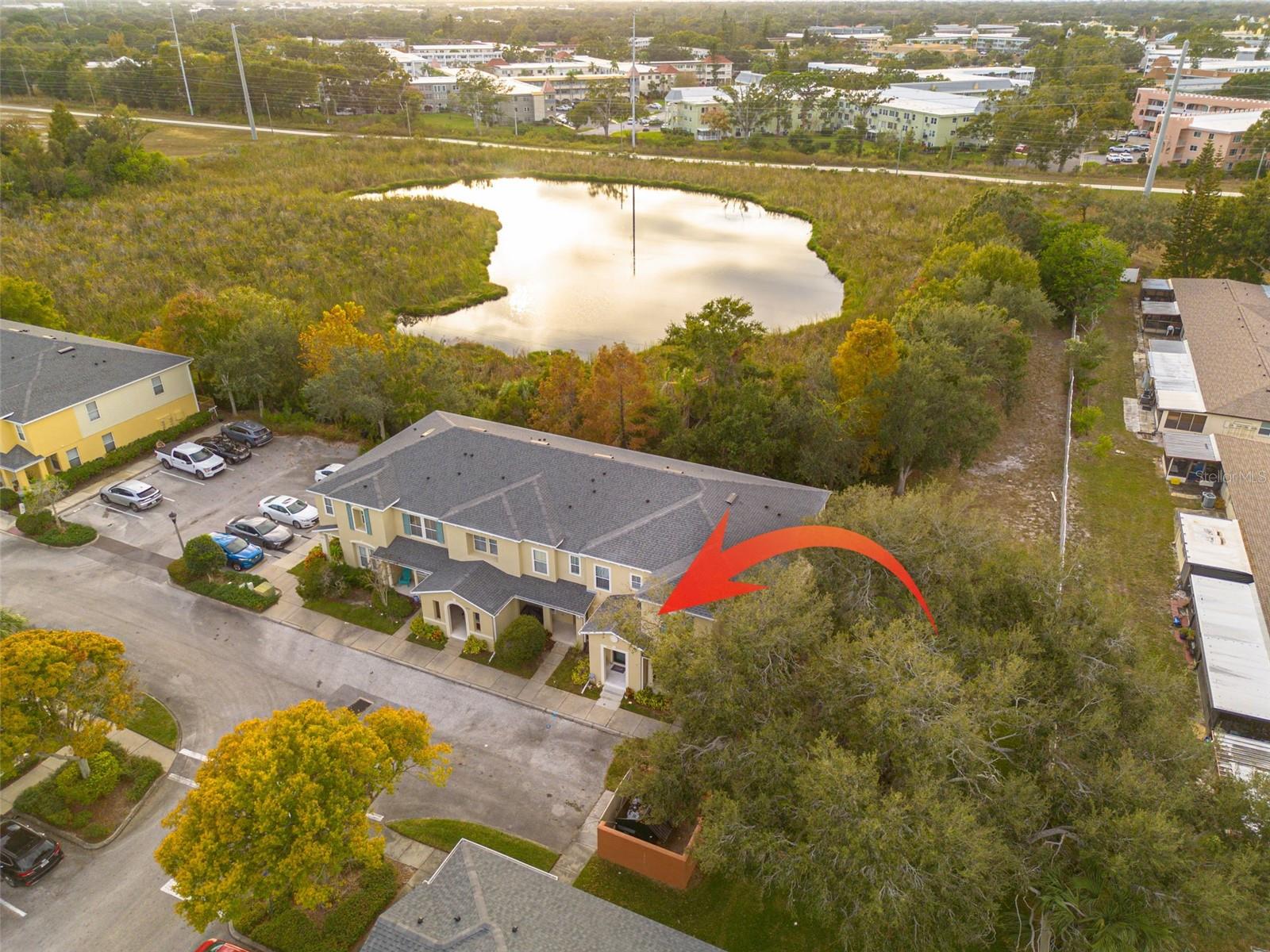 Listing photo id 24 for 2096 Sun Down Drive