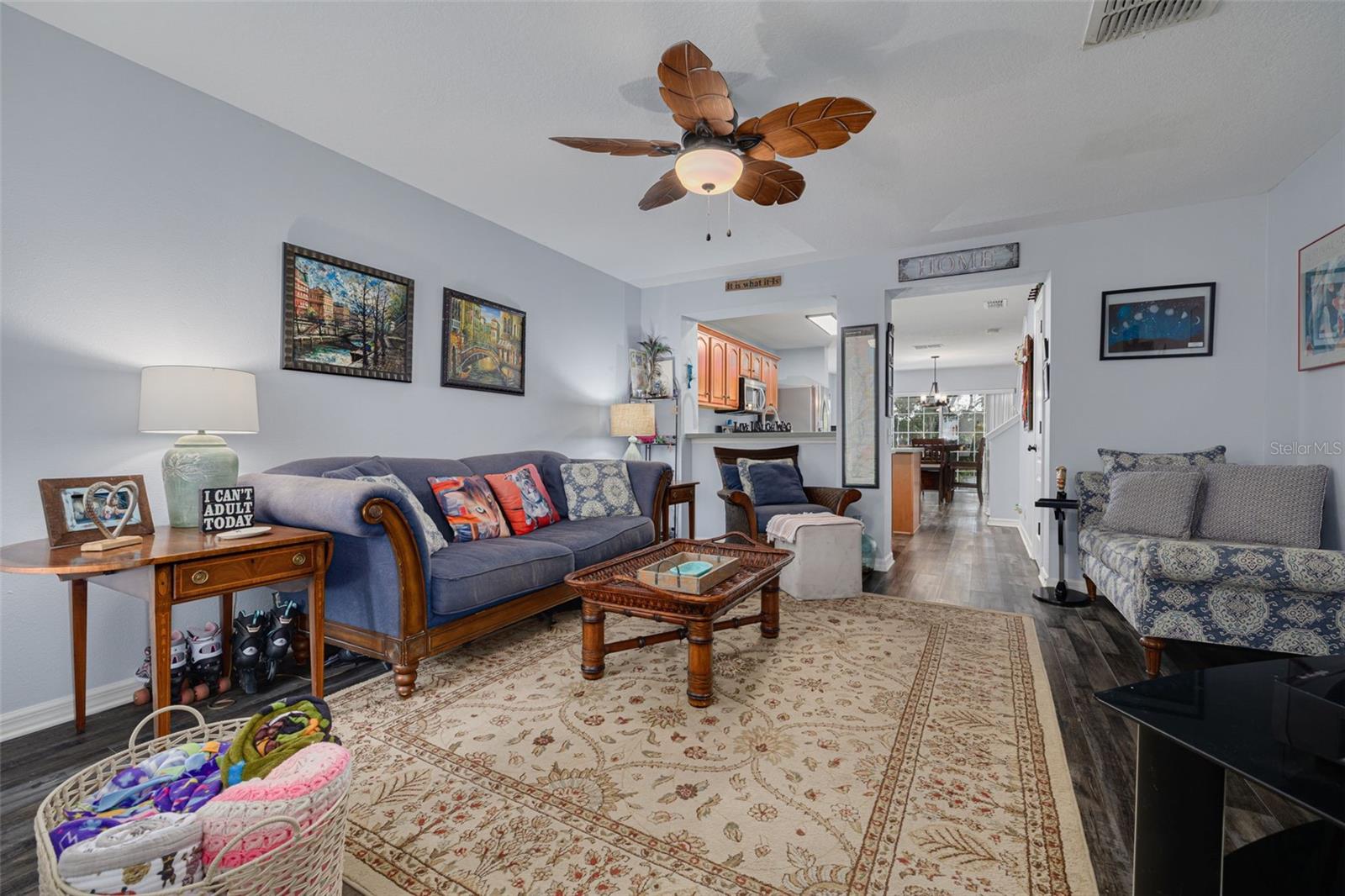 Listing photo id 1 for 2096 Sun Down Drive