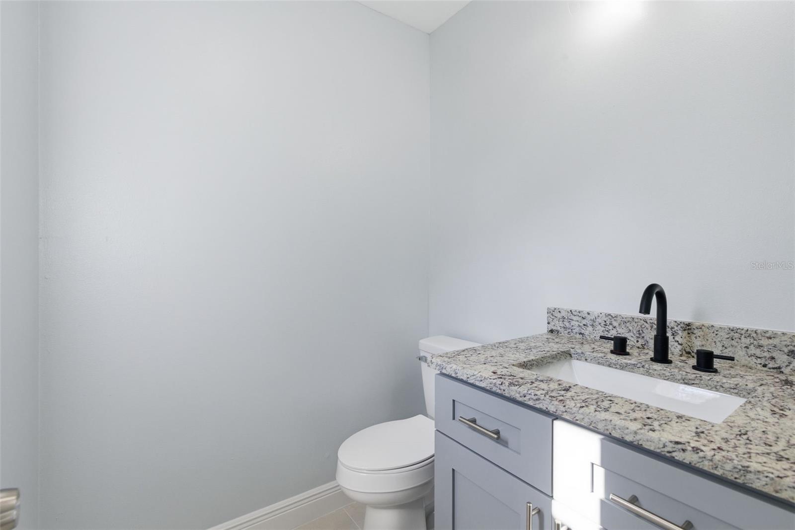 Image 20 of 33 For 112 Floral Drive