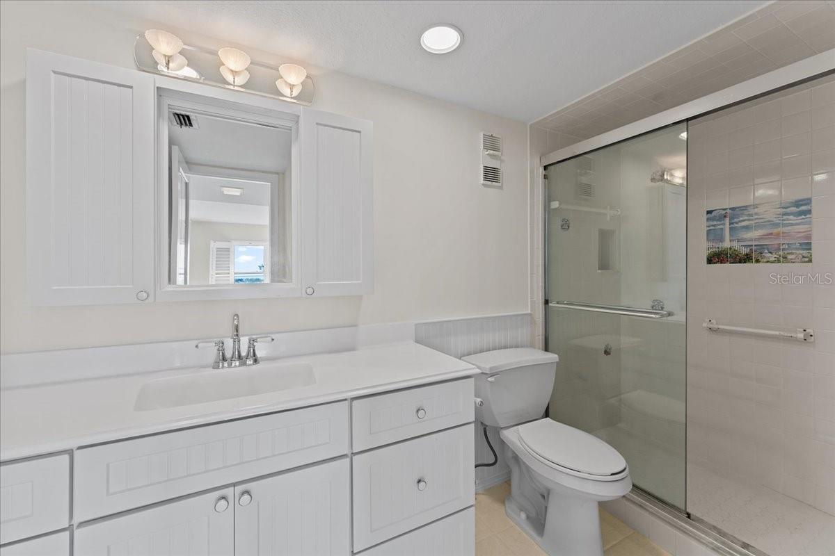 Image 24 of 44 For 4900 Brittany Drive S 812