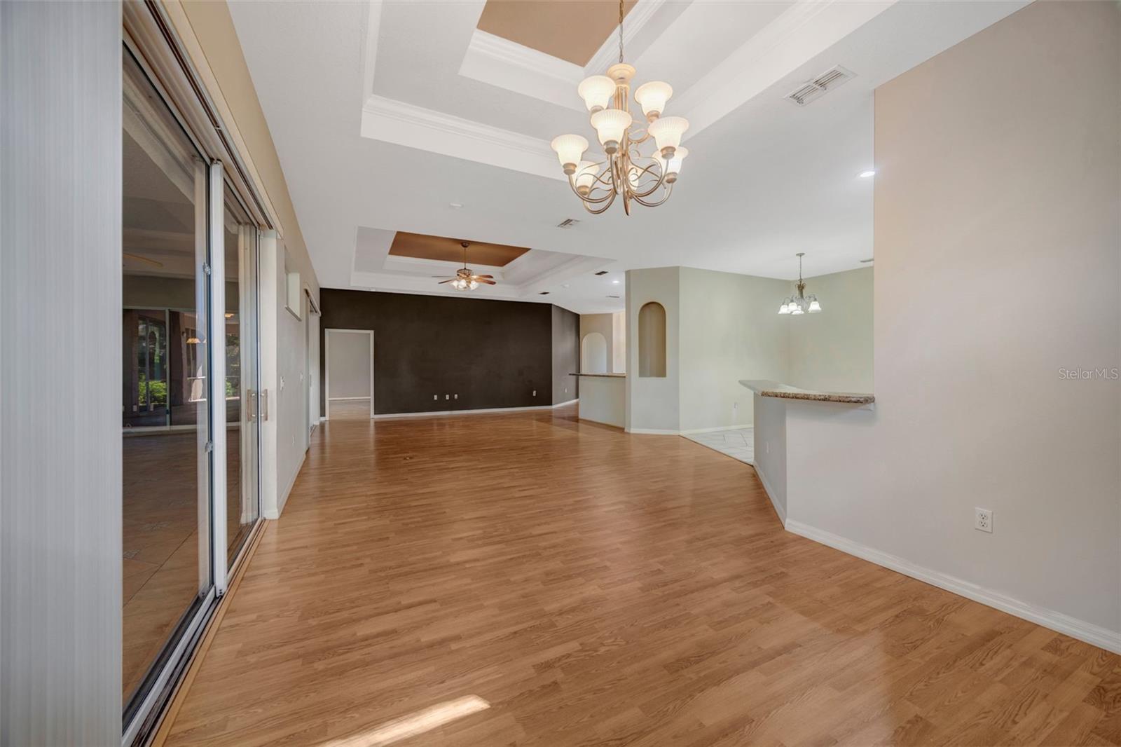 Image 45 of 63 For 305 Forest Wood Court