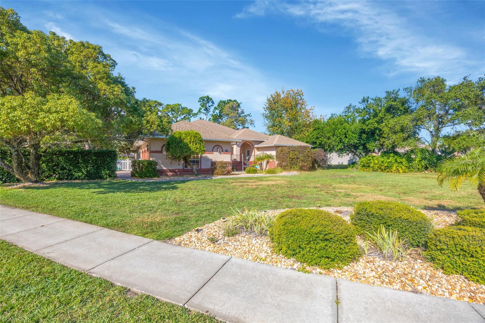 Image 53 of 63 For 305 Forest Wood Court