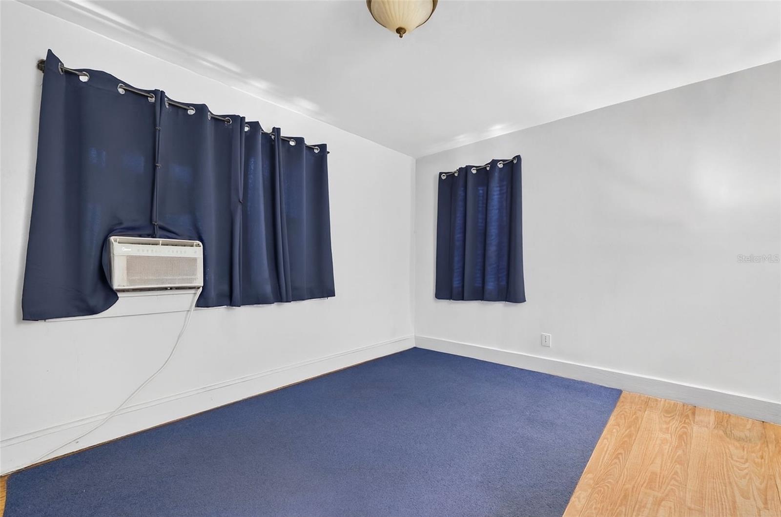 Image 12 of 37 For 531 16th Street S