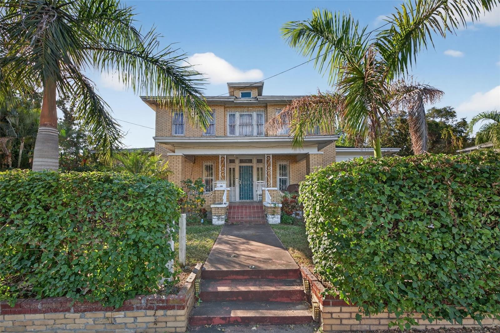 Image 2 of 37 For 531 16th Street S