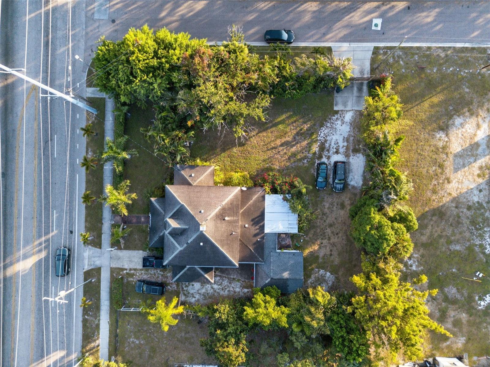 Image 27 of 37 For 531 16th Street S