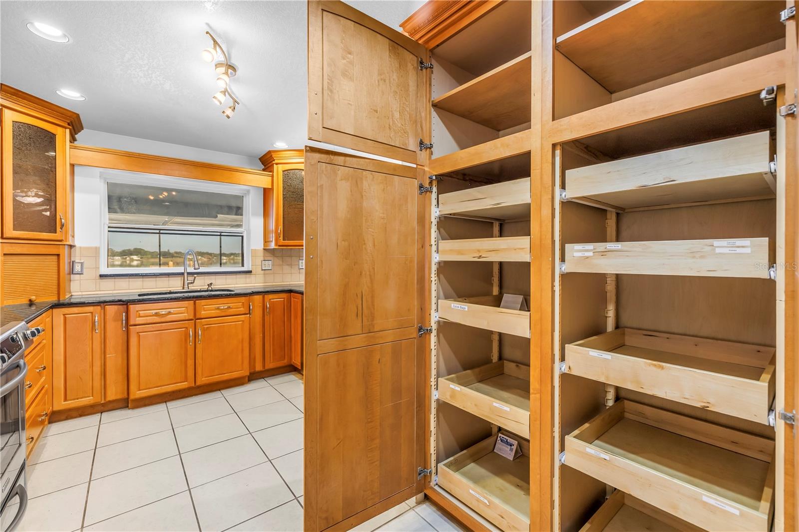 Image 29 of 38 For 11126 Harborside Drive