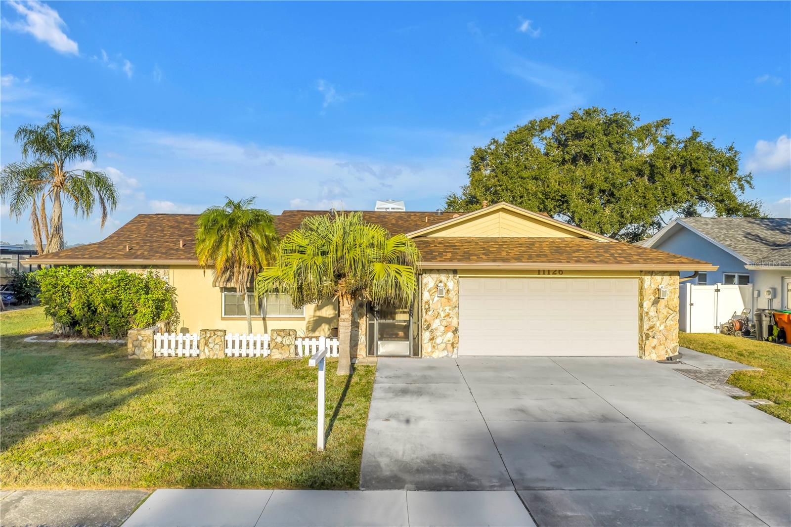 Image 32 of 38 For 11126 Harborside Drive