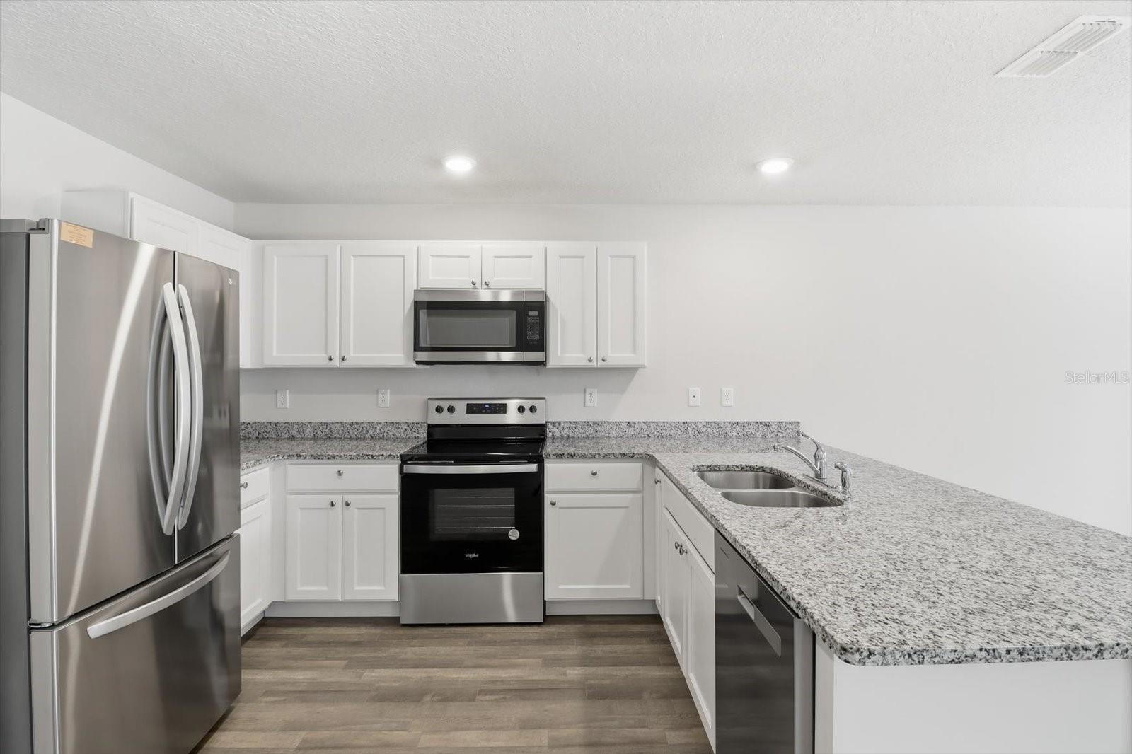 Image 12 of 31 For 6652 Bedstrow Boulevard