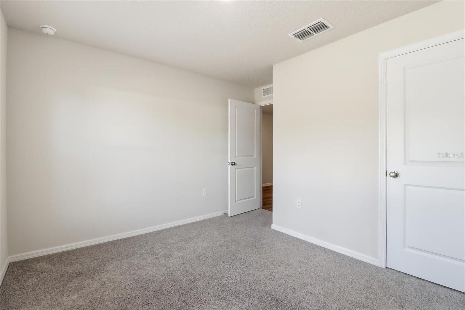 Image 14 of 31 For 6652 Bedstrow Boulevard